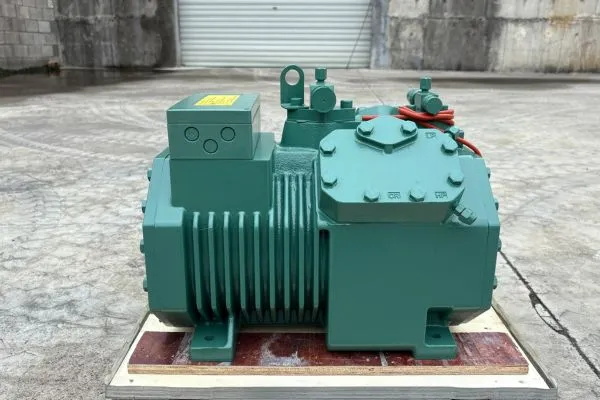 Bitzer 4EES-6Y-40S Kompresör