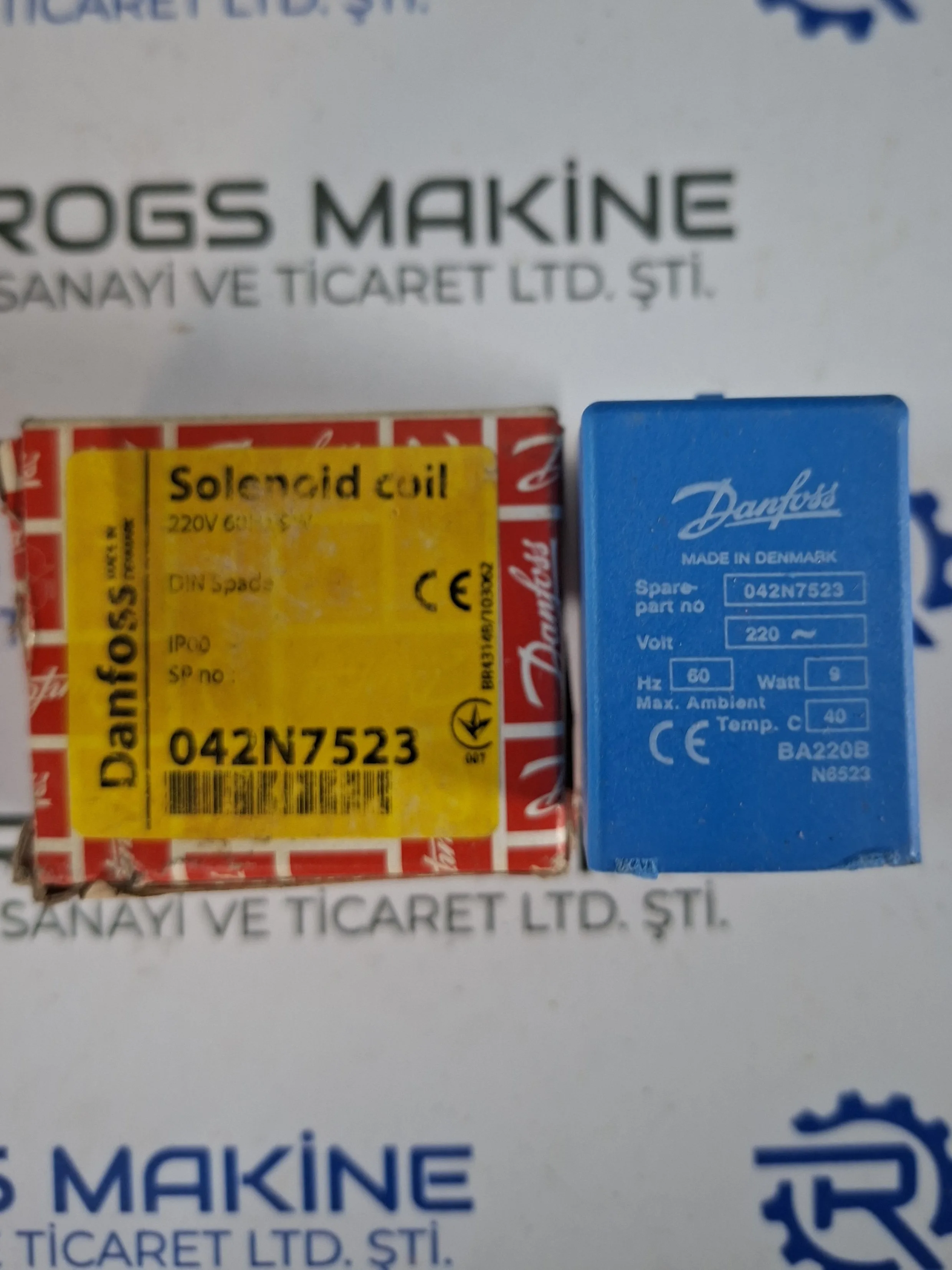 Danfoss Solenoid Coil 042N7523