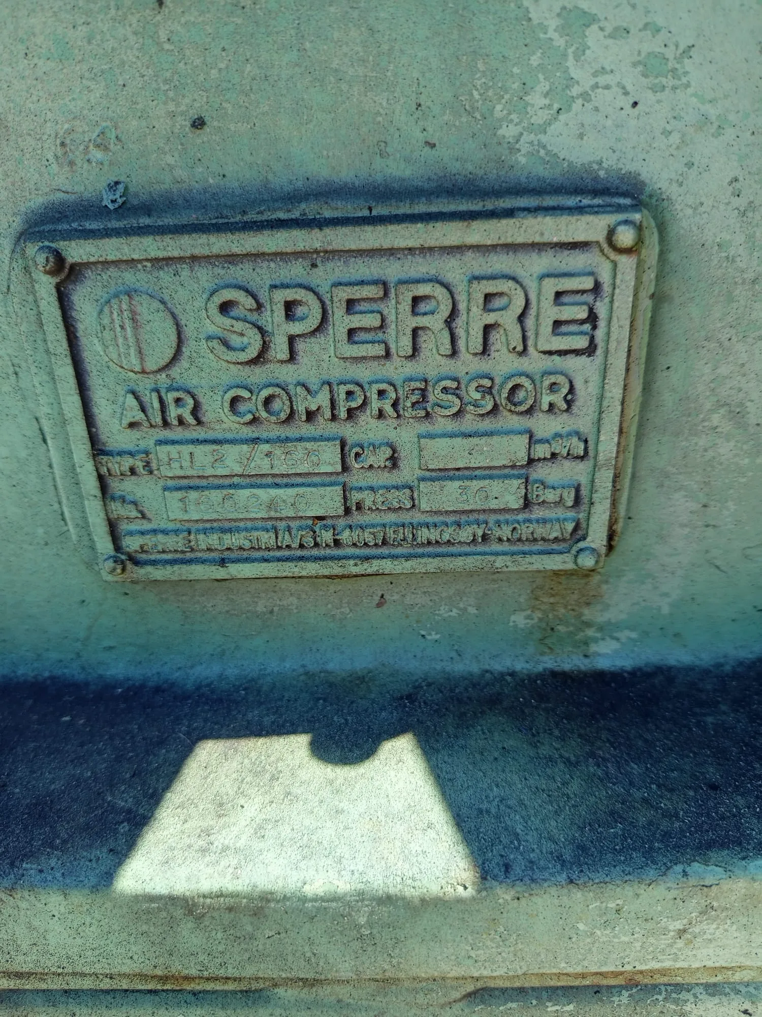 Sperre HL2/160 Marine Air Compressor - Image 2